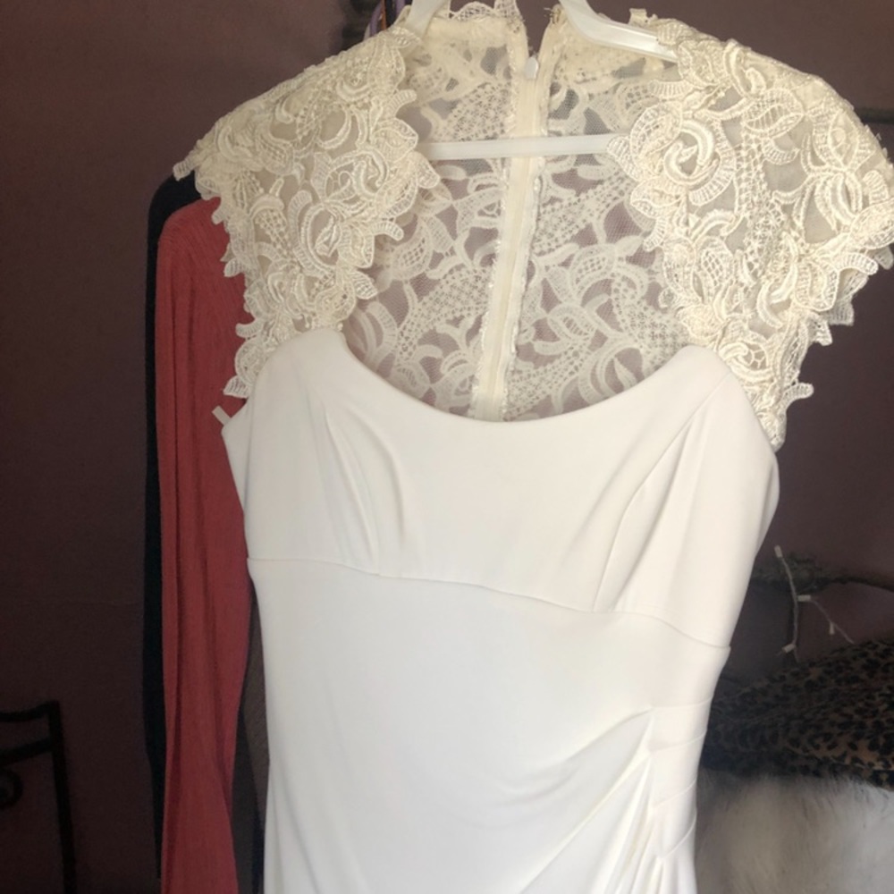 Gorgeous white dress with beautiful detail